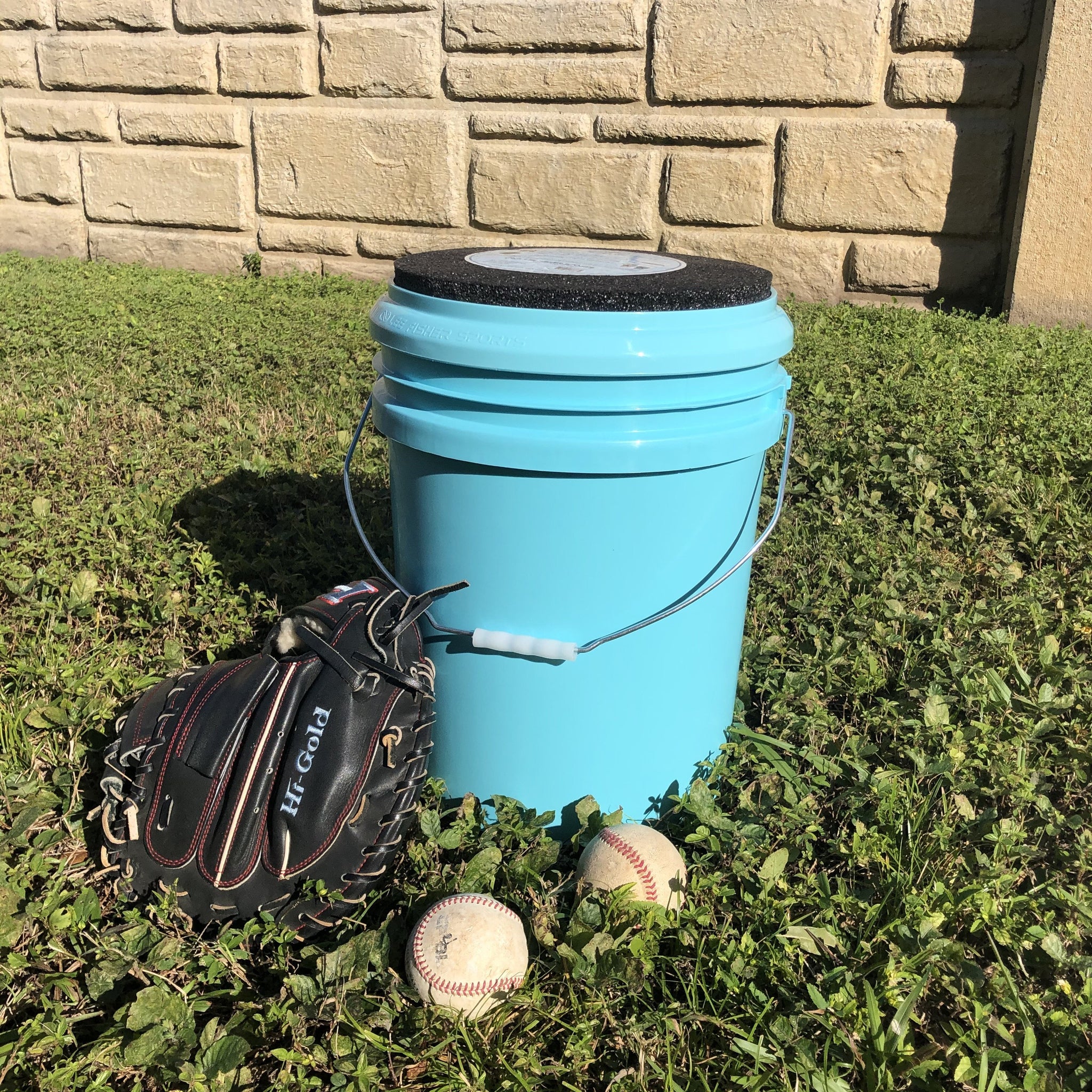 Padded Thick Foam Bucket Seat Comes with 5 Gallon Bucket